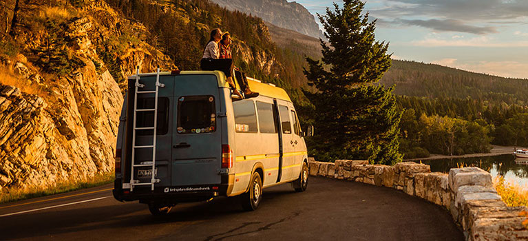 Camper service, vous propose une structure consacrée exclusivement à la réparation de votre camping-car sur la région Auvergne-Rhône-Alpes.